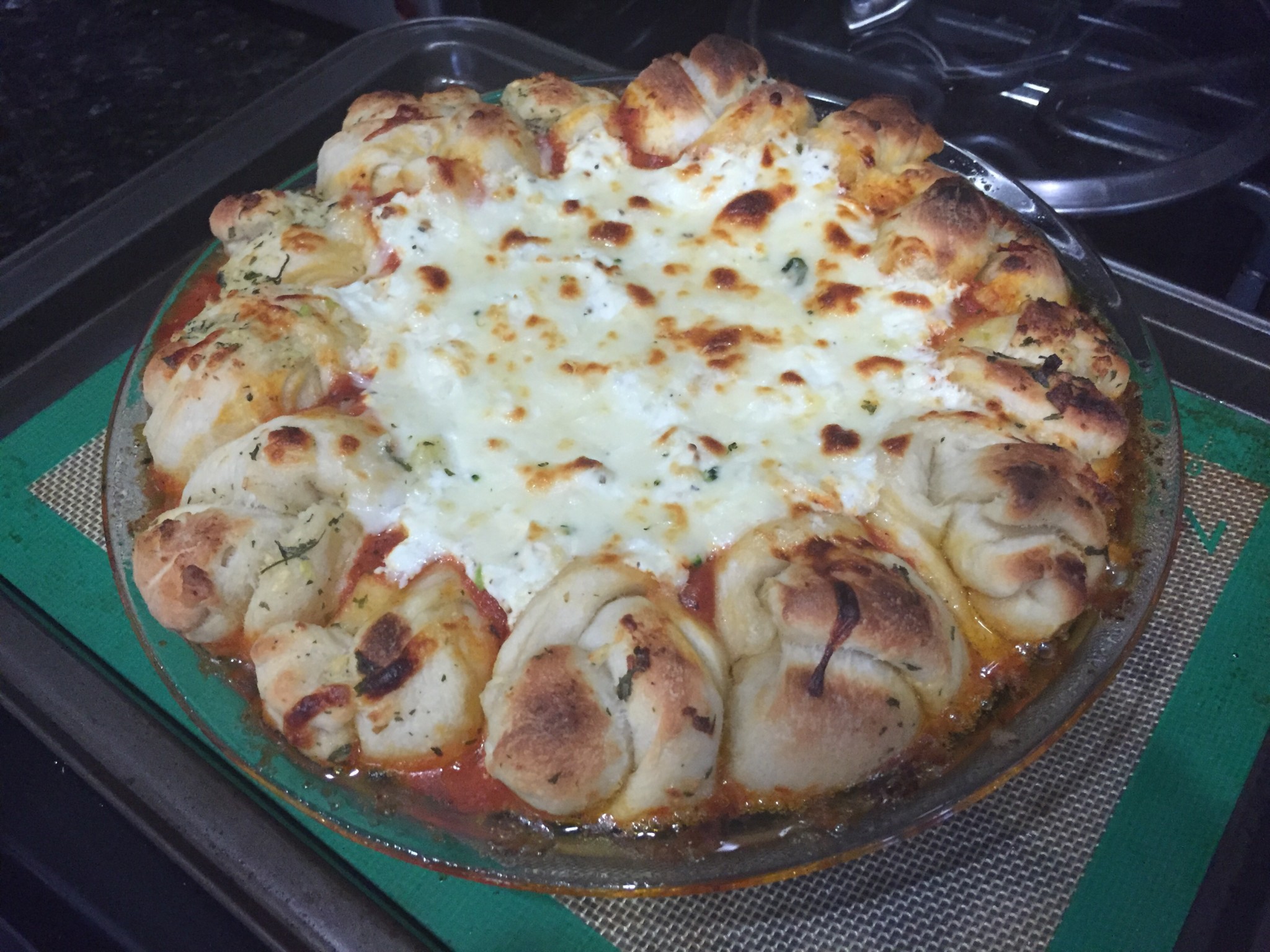 Garlic Knot Pizza Dip @ bestwithchocolate.com