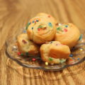 Mini Cake Batter Buns @ tispychocochip.com