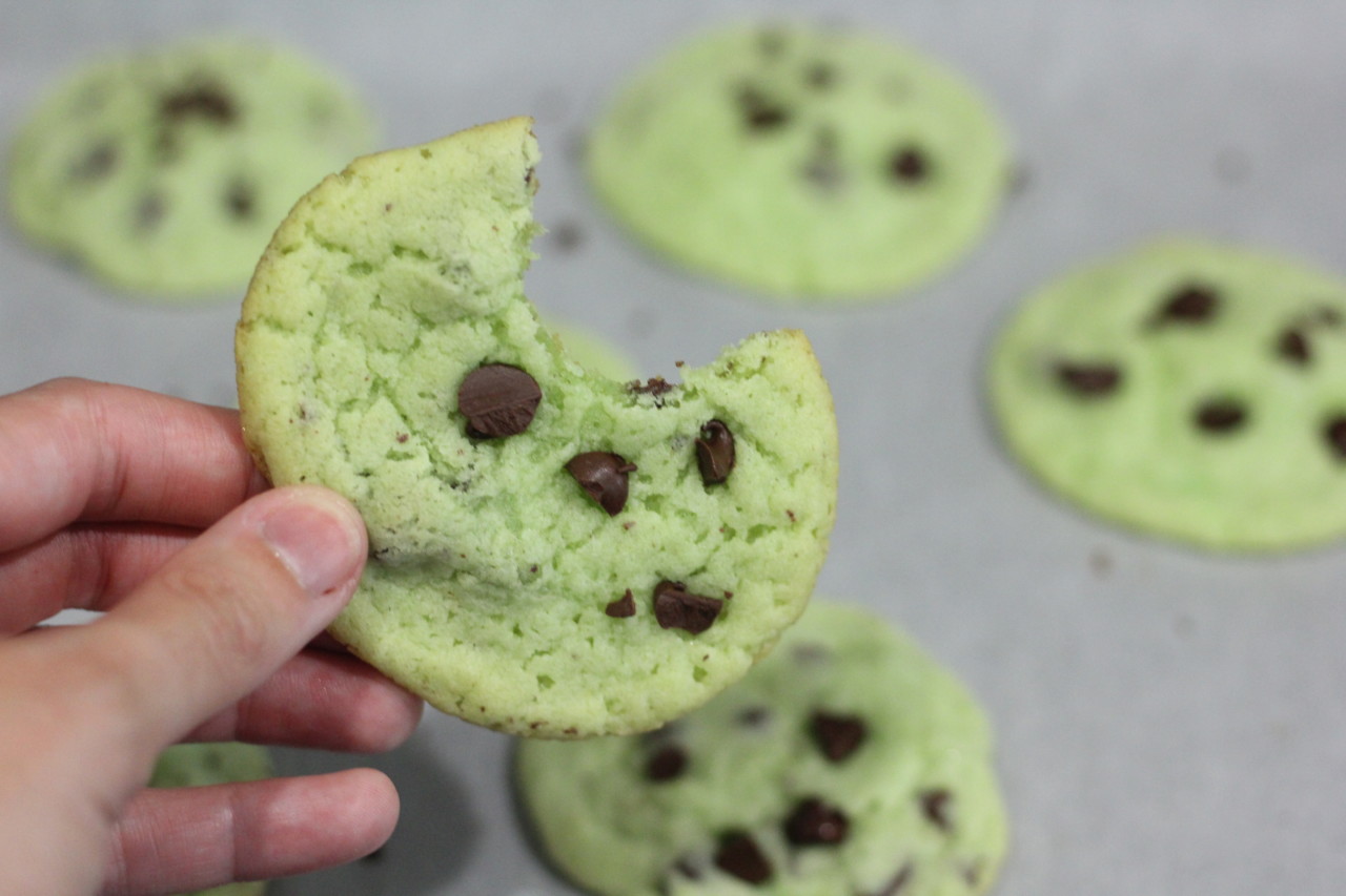 Mint Chocolate Chip Cookies @ bestwithchocolate.com