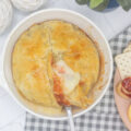 Baked brie en croute