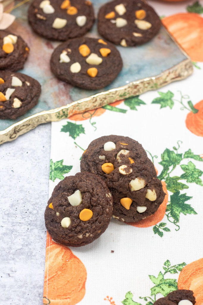 Assorted Halloween mash cookies