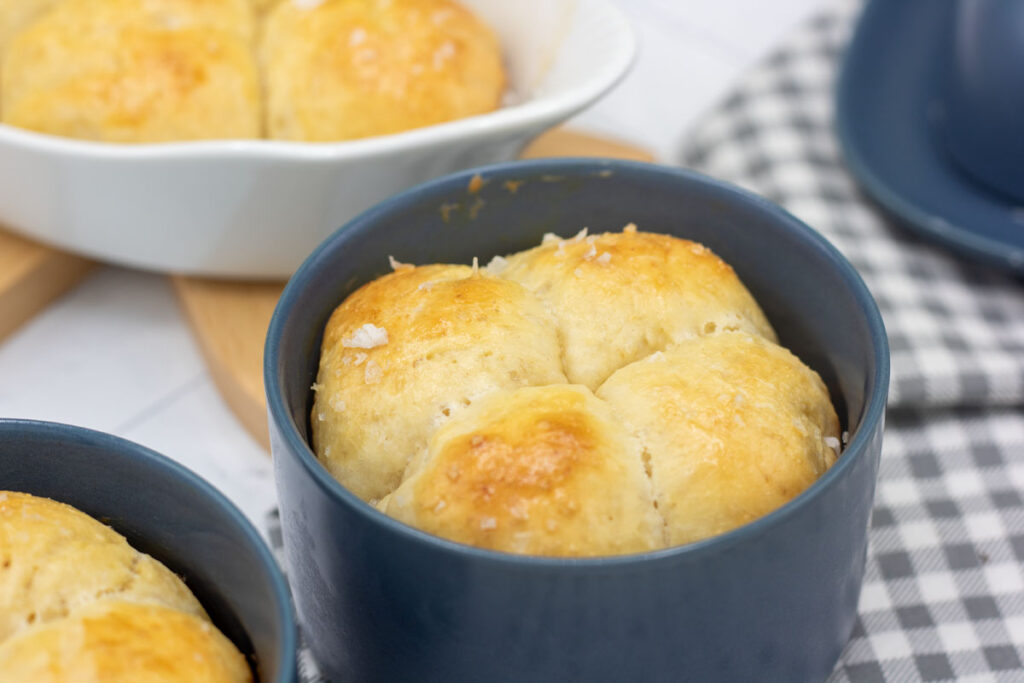 Innkeeper's dinner rolls