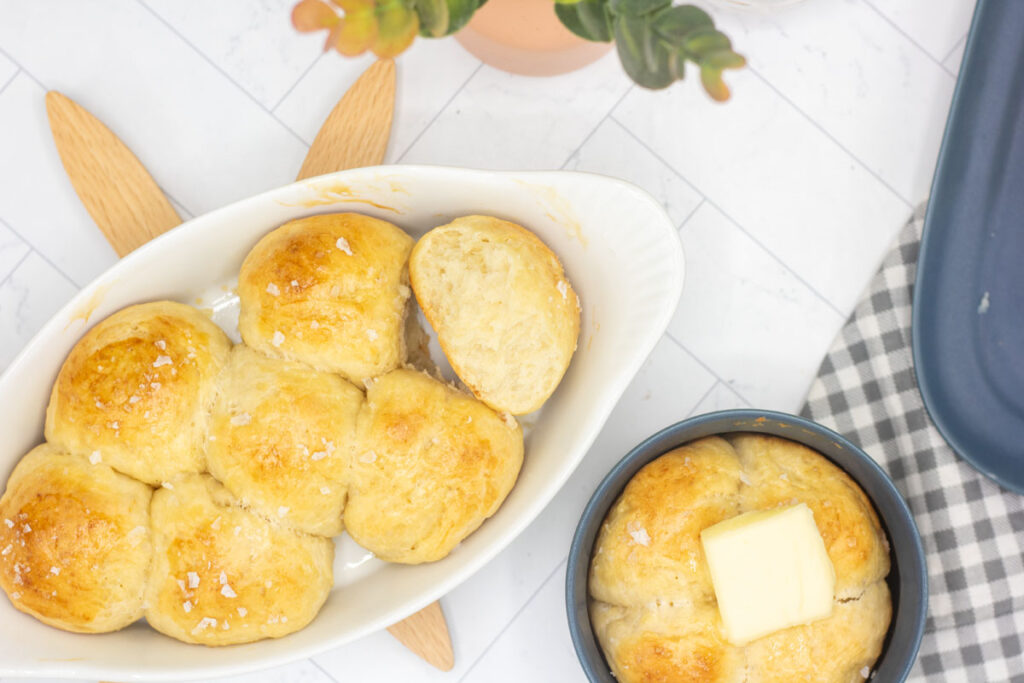 Assorted fluffy innkeepers dinner rolls