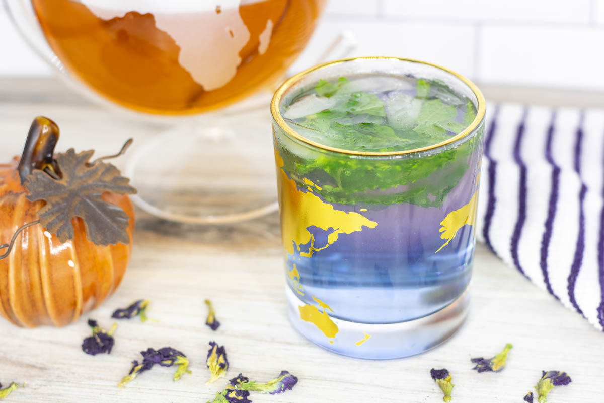 mystic magic color changing butterfly pea tea cocktail
