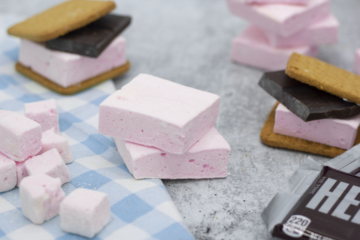 Moulded Marshmallows - Vintage Kitchen Tip 